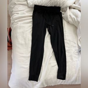 Lululemon Joggers Size 6